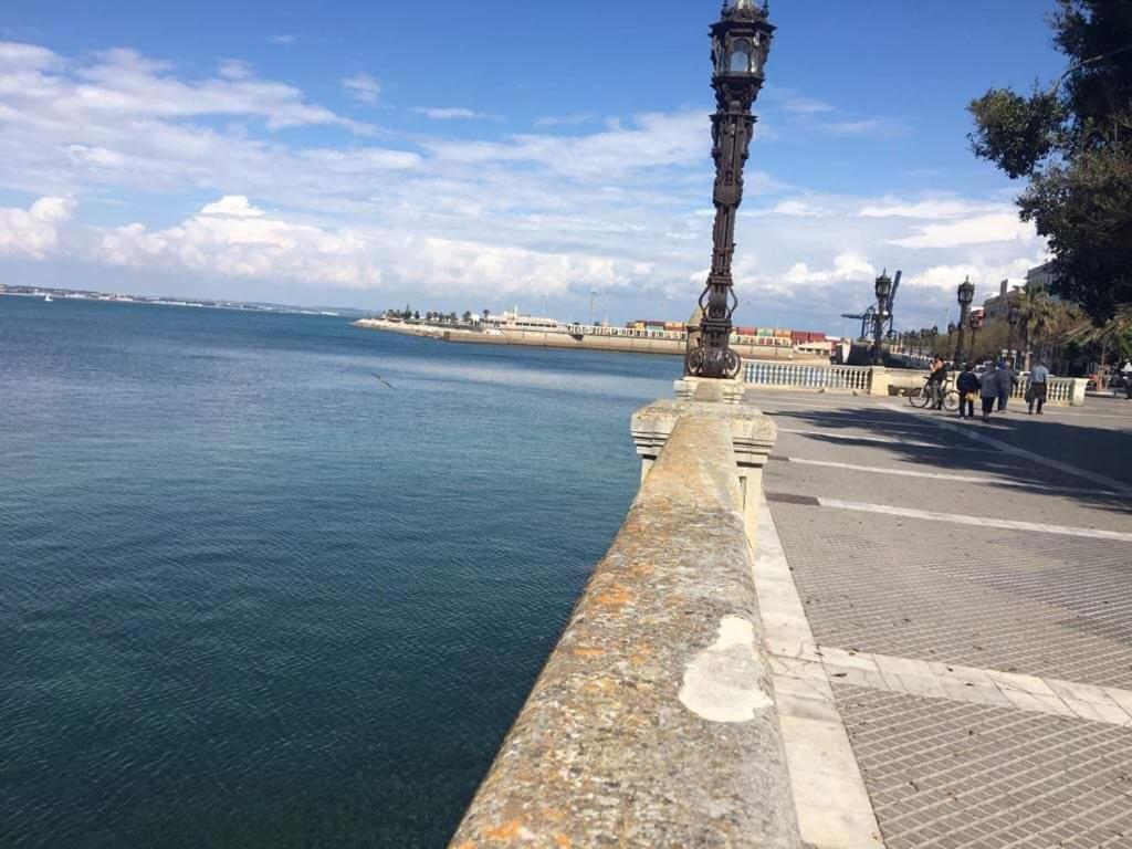 Precioso Duplex En El Corazon De Cadiz Apartment Екстериор снимка